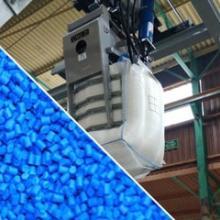 big-bags-of-polyethylene-teraphthalate-to-be-emptied.jpg Big bags of Polyethylene terephthalate to be emptied