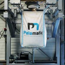 bulk bag filling bulk material flowmatic05 palamatic process Powder packaging machine with integrated weighing system and hydraulic big bag rest